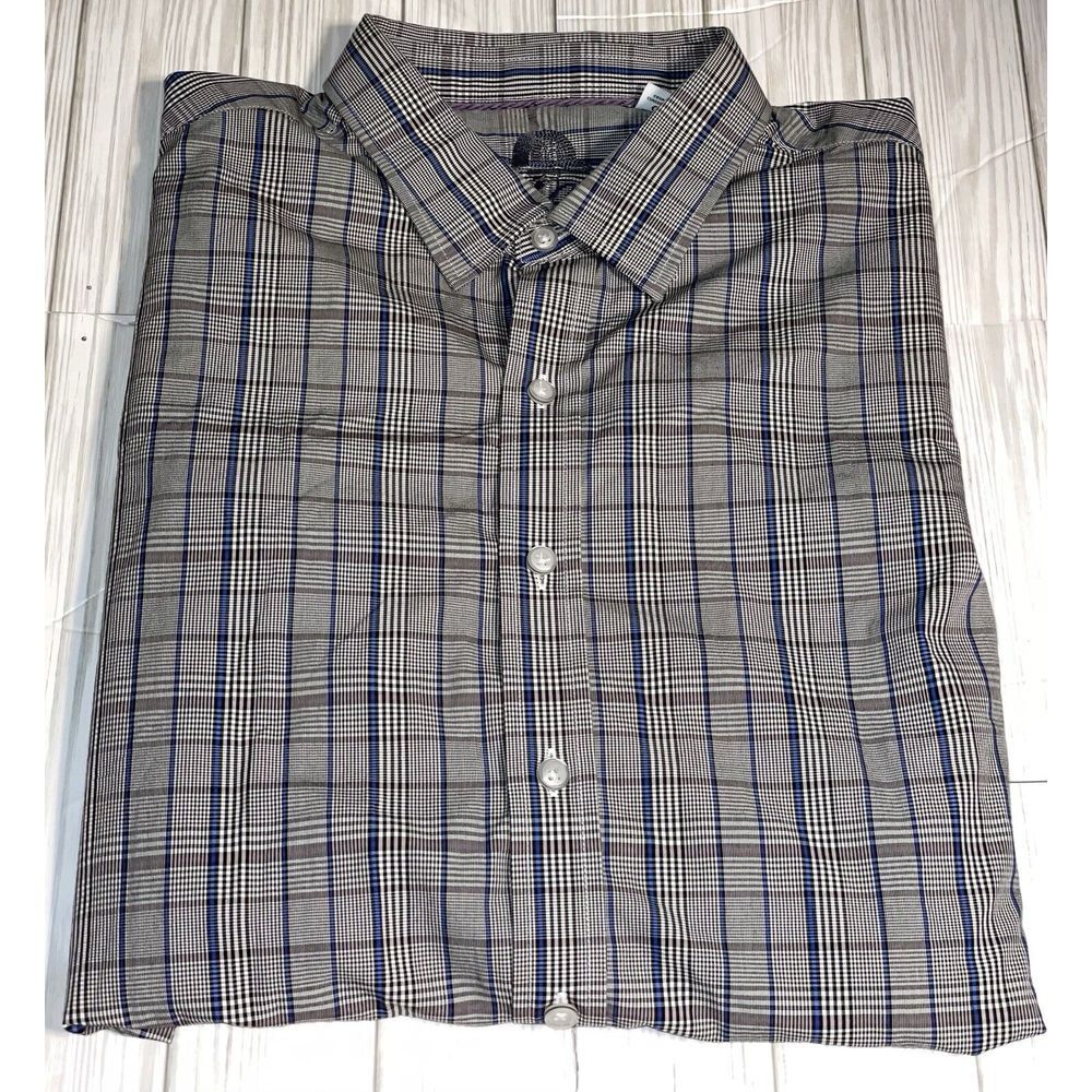 Men's Robert Graham Long Sleeve Button Up Shirt‎ Size Medium Gray Plaid